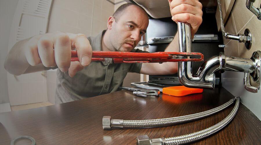 Professional expert plumbing services in Fort Gratiot, MI